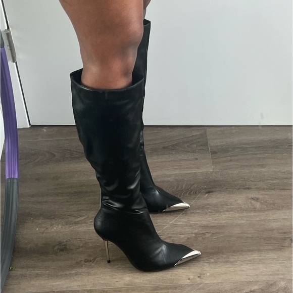 NWT High Heel Boots - Picture 3 of 7